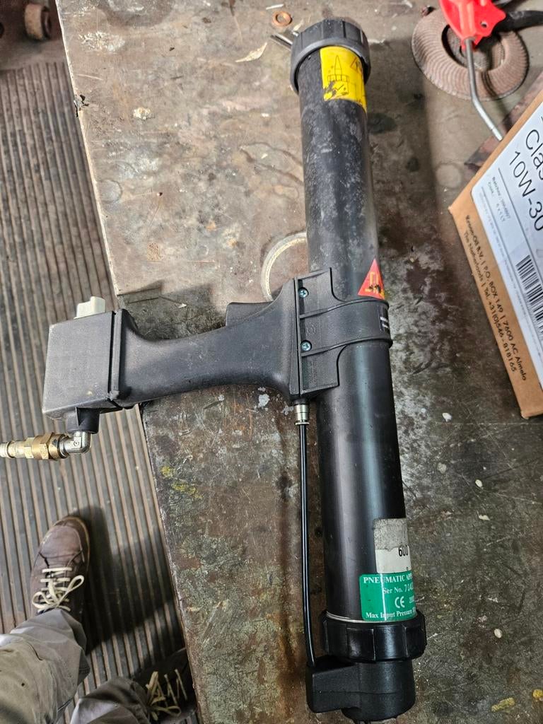 Kitspuit pneumatisch, Ophalen of Verzenden