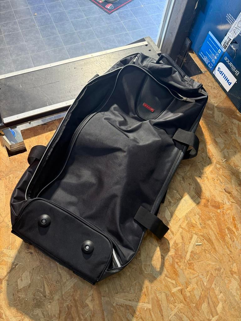 Carbags 5 delige tassenset voor Tesla Model S, Ophalen, 30 cm of meer, Gebruikt, Zwart