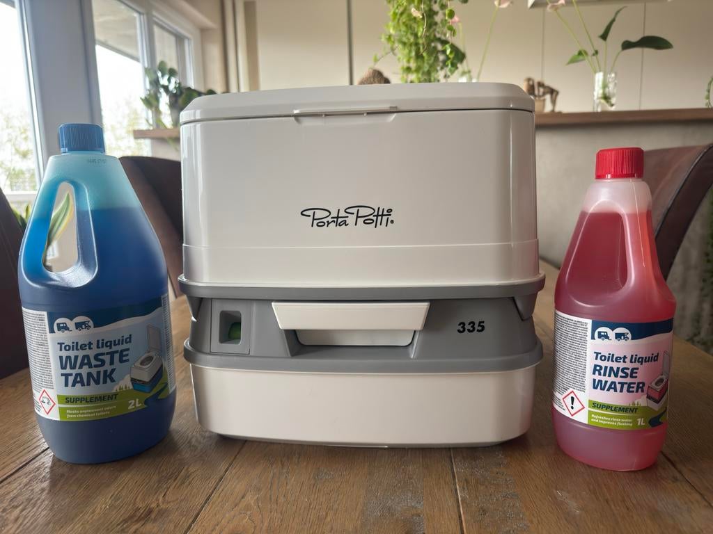 Nieuwe Thetford Porta Potti 335 Campingtoilet, Caravans en Kamperen, Kampeeraccessoires, Ophalen of Verzenden, Nieuw