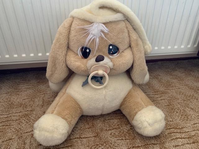 Knuffel baby konijn 45 cm hoog en 48 cm breeD, Ophalen, Gebruikt, Overige typen