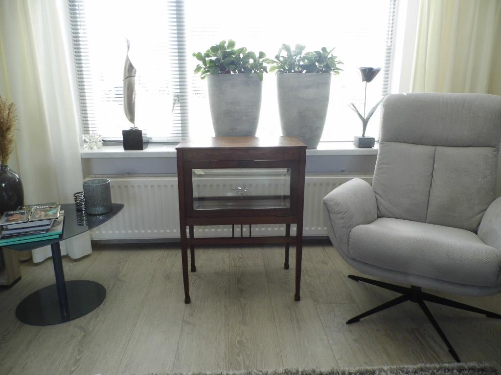 antiek kastje, Antiek en Kunst, Antiek | Meubels | Kasten, Ophalen