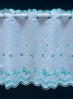 Witte stof / valletje met groene vlindertjes, Wit, Nieuw, Ophalen of Verzenden, 200 cm of meer