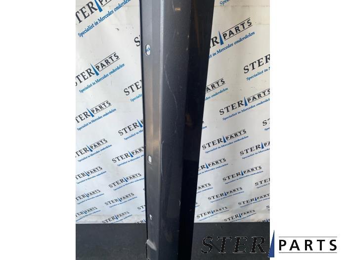 Zijskirt links van een Mercedes C-Klasse (755), Gebruikt, -, Ophalen of Verzenden, -