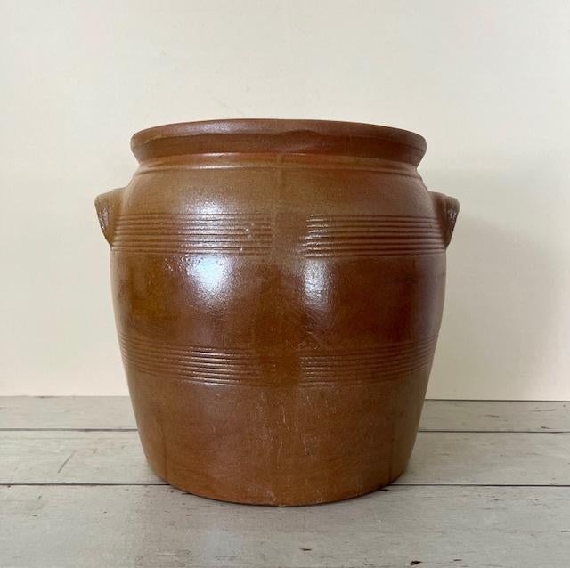 Vintage grote bruine olijven pot grès pot met grepen, Antiek en Kunst, Ophalen of Verzenden