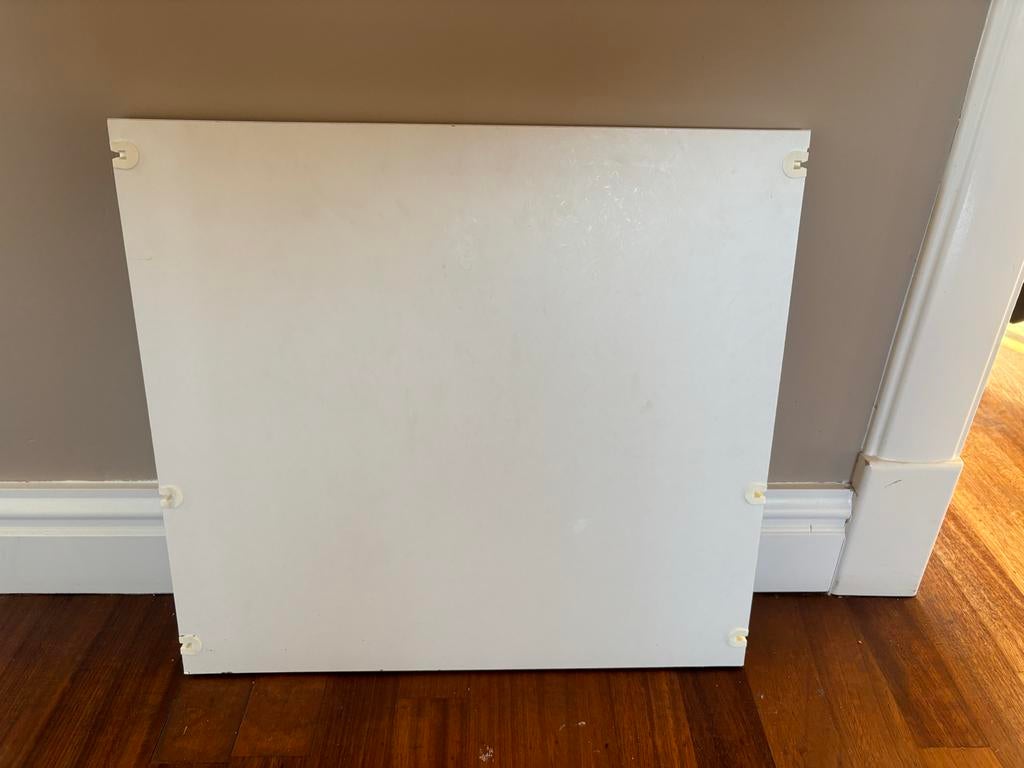 5x kastplank 56x52 is nette gebruikte staat, Ophalen, Gebruikt