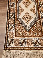 Handgeknoopt Tapijt uit Tunesië. Prachtige kleuren! Weg=Weg!, Bruin, Zo goed als nieuw, 150 tot 200 cm, Rechthoekig