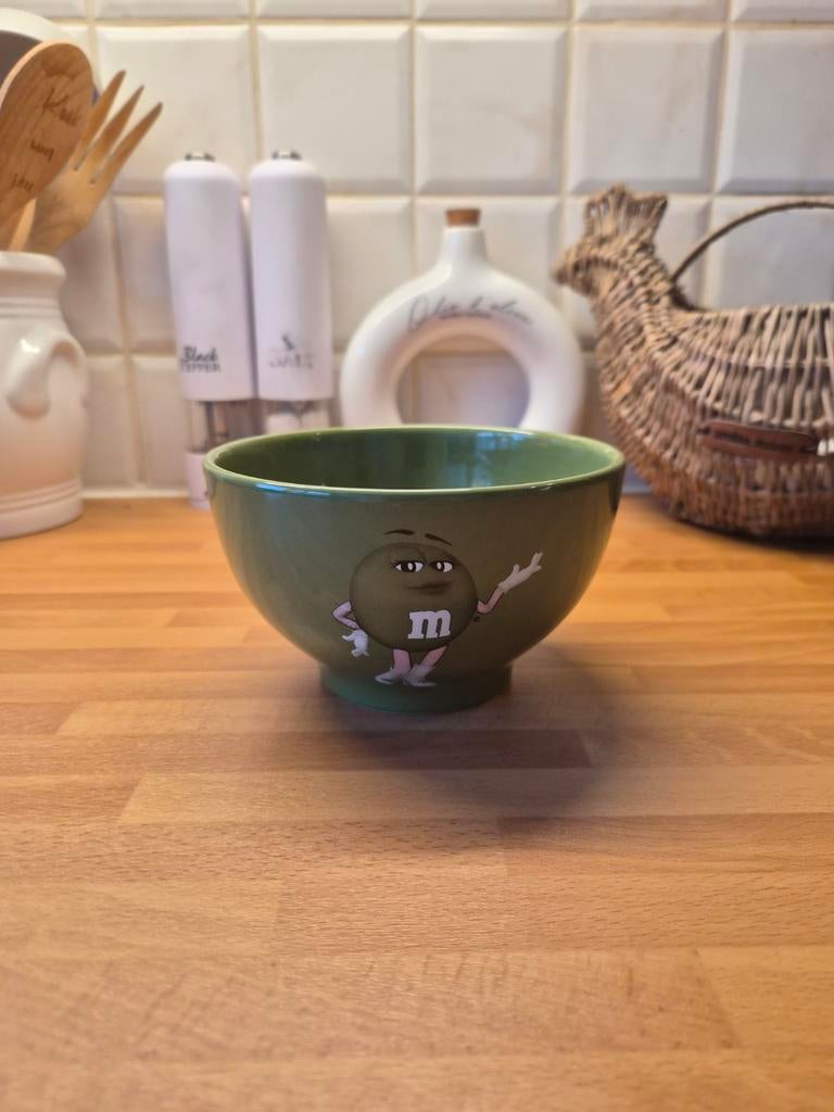 M&M's schaaltje groen Green, Ophalen of Verzenden, Keramiek, Overige stijlen, Schaal of Schalen