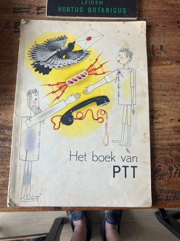 Het boek van PTT - uit 1938 eerste druk, Ophalen of Verzenden, Gelezen