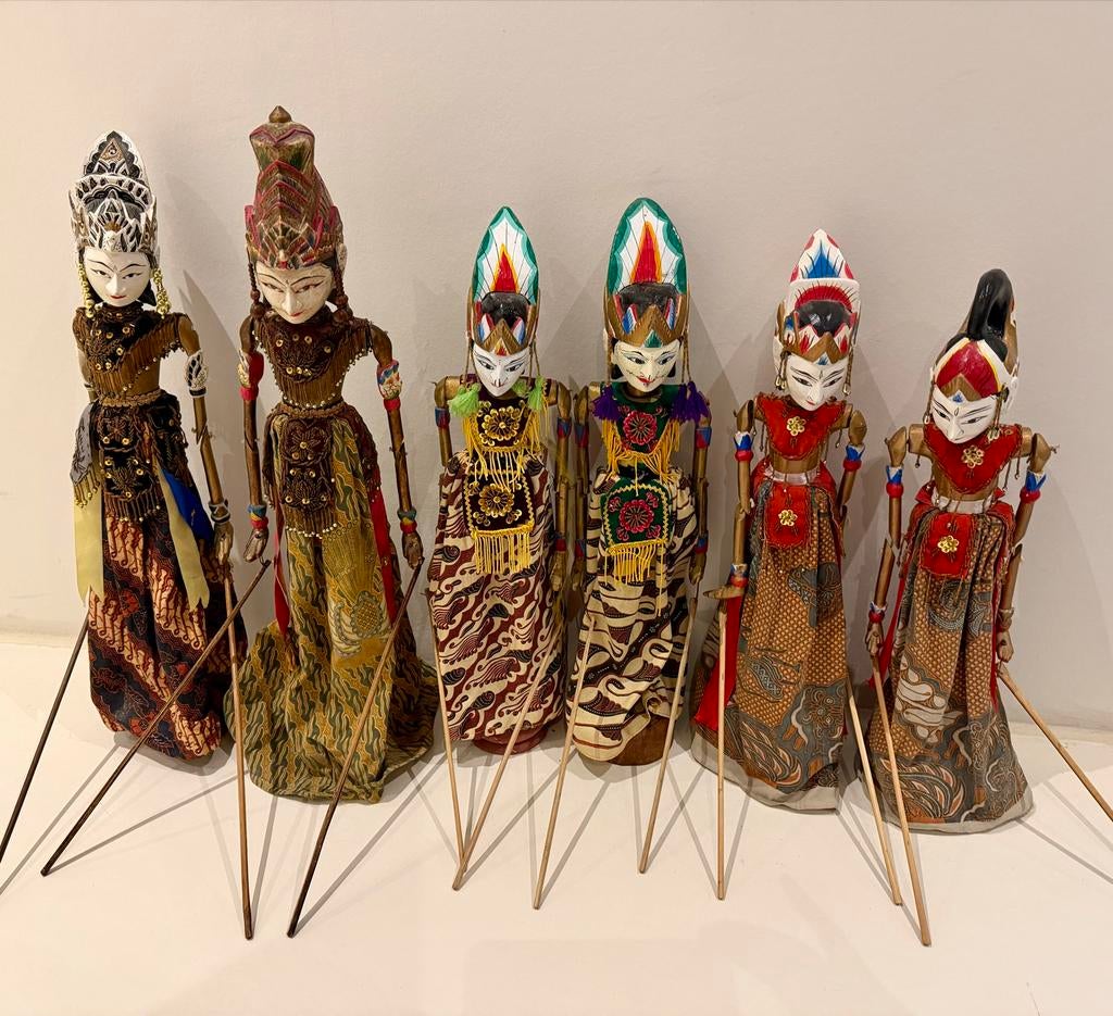 Set van 6 handgemaakte Indonesische Wajangpoppen, Antiek en Kunst, Kunst | Niet-Westerse kunst, Ophalen
