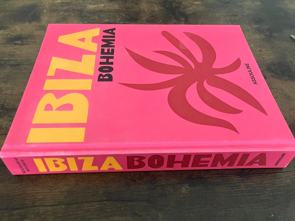 Ibiza bohemia coffee table book, Boeken, Ophalen, Zo goed als nieuw
