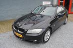 BMW 3-serie 318d AUT Airco Navi Leer Xenon, Auto's, Automaat, Achterwielaandrijving, Zwart, Leder