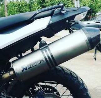 Bmw gs f700 f800 akrapovic uitlaat, Ophalen of Verzenden