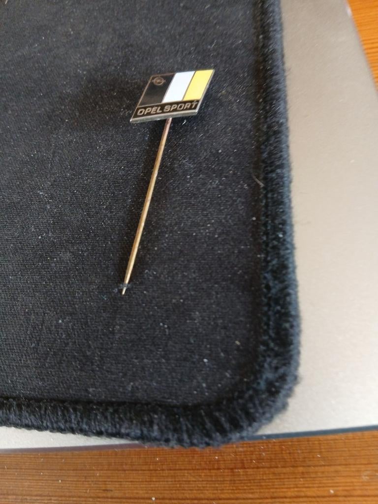 OPEL, Verzenden, Gebruikt, Transport, Speldje of Pin