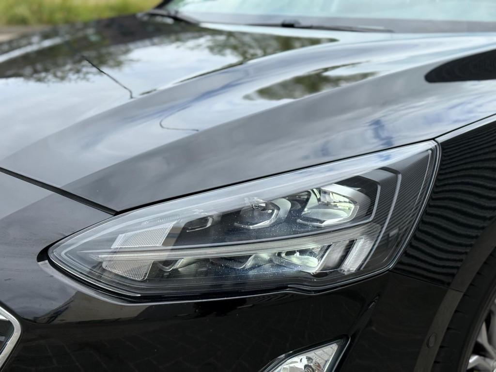 Ford Focus Wagon 1.5 EcoBlue Titanium (bj 2019) CAMERA|CLIMA, Auto's, Stof, Gebruikt, 4 cilinders, Zwart