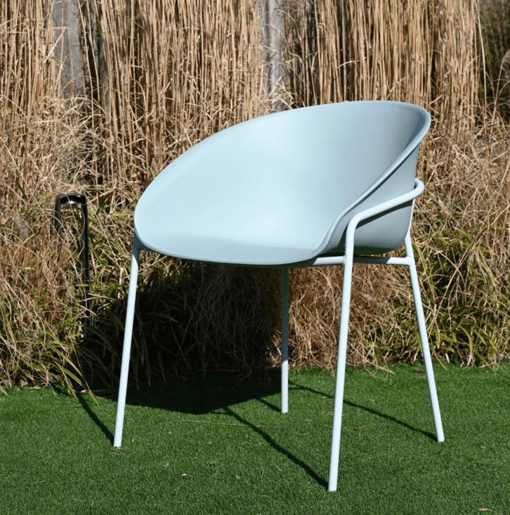 tuinstoel lichtblauw - lichtblauwe terrasstoelen - kuipstoel, Tuin en Terras, Tuinstoelen, Nieuw, Kunststof, Ophalen