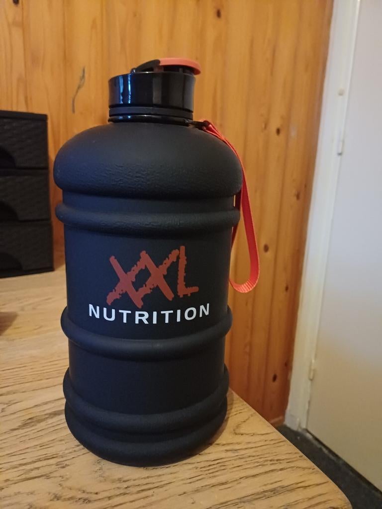 XXL Nutrition Waterfles - 2 Liter Inhoud, Ophalen of Verzenden, Gebruikt