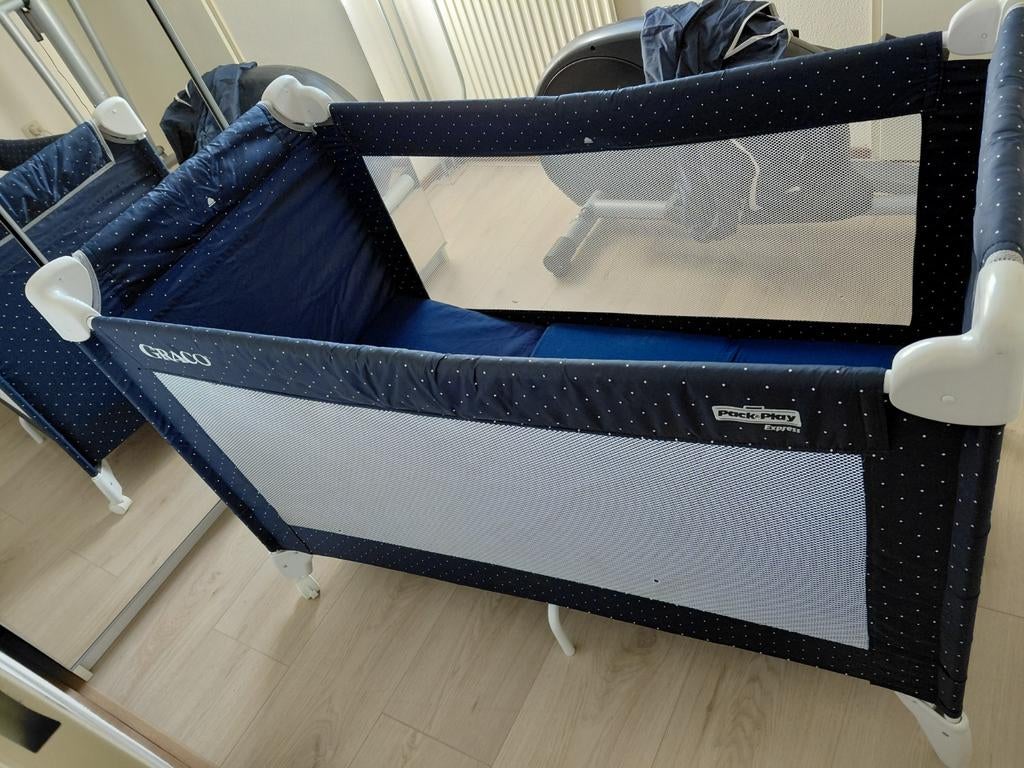 Graco campingbedje met matrasje, Ophalen