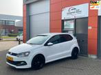 Volkswagen Polo 1.2 TSI Highline R-Line CLIMA CRUISE CNTRL A, Auto's, Voorwielaandrijving, Euro 5, 4 cilinders, Wit