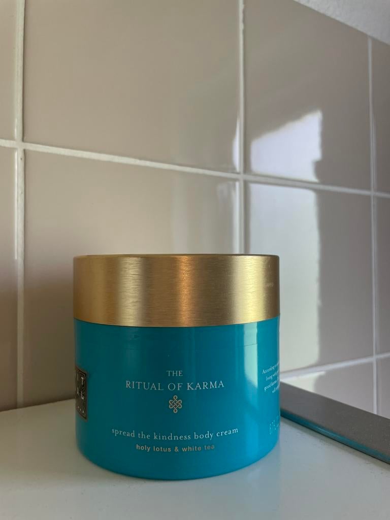 Rituals of Karma body cream, Sieraden, Tassen en Uiterlijk, Uiterlijk | Lichaamsverzorging, Ophalen of Verzenden, Nieuw, Bodylotion, Crème of Olie