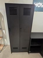 Industriële wandkast/lockerkast (2 stuks), Huis en Inrichting, Ophalen, Zo goed als nieuw