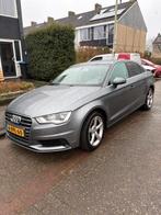Audi A3 1.4 TFSI 92KW Sedan 2015 Grijs, Voorwielaandrijving, Euro 5, 4 cilinders, Origineel Nederlands