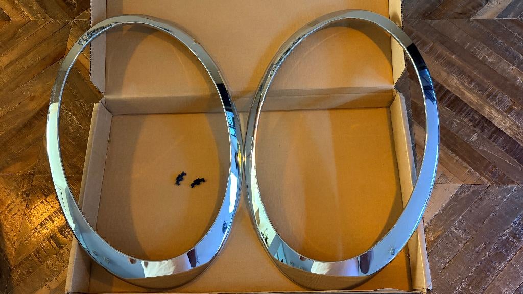 Koplampringen chrome origineel Mini Clubman F54, Gebruikt, Voor, Ophalen of Verzenden, Mini