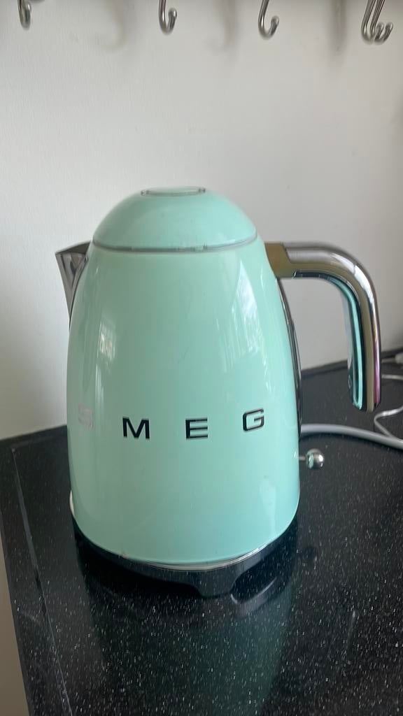 SMEG Waterkoker - Mintgroen, Witgoed en Apparatuur, 1 tot 2 liter, Ophalen, Gebruikt, Draadloos