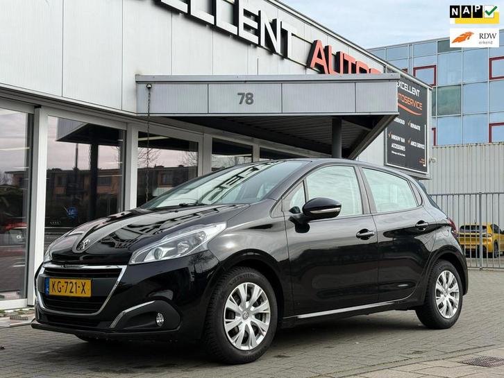 Peugeot 208 1.2 PureTech Blue Lion - 5 Deurs - Navigatie, Auto's, Peugeot, Bedrijf, Te koop, ABS, Airbags, Airconditioning, Bluetooth