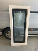 Nieuw kunststof kozijn met draai kiepraam 68*157, Ophalen, Kunststof, Q, Minder dan 3 meter