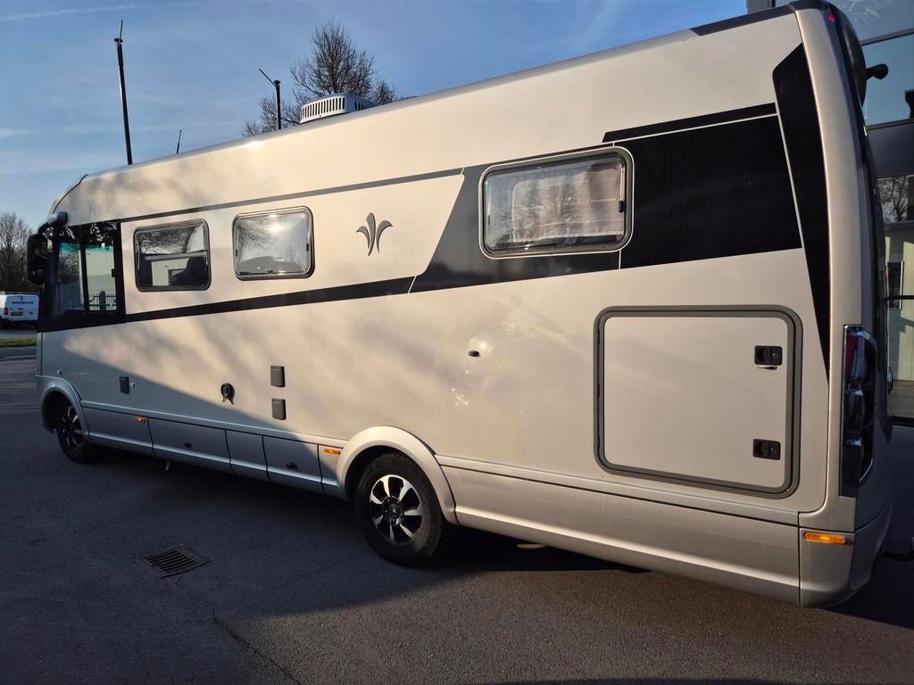 Niesmann-bischoff ARTO 76E Automaat BOMVOL Opties Nw. staat, Niesmann+Bischoff, Ringverwarming, 7 tot 8 meter, Bedrijf