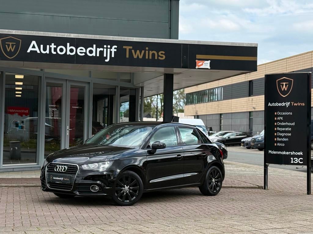 Audi A1 Sportback 1.2 TFSI|stoelverw|5drs|navigatie|netjes, Auto's, Voorwielaandrijving, Stof, 4 cilinders, 4 stoelen