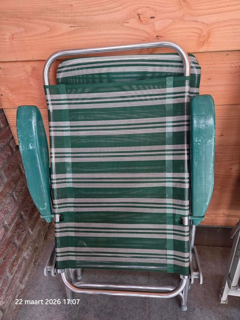 2 verstelbare campingstoelen, 1 voor onderdelen, Caravans en Kamperen, Ophalen, Gebruikt