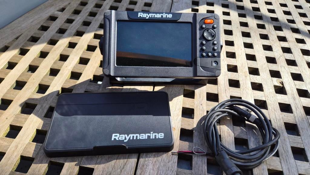 Raymarine Element 7S Boot Navigatiesysteem, Ophalen of Verzenden, Zo goed als nieuw, Kaartplotter of Fish Finder