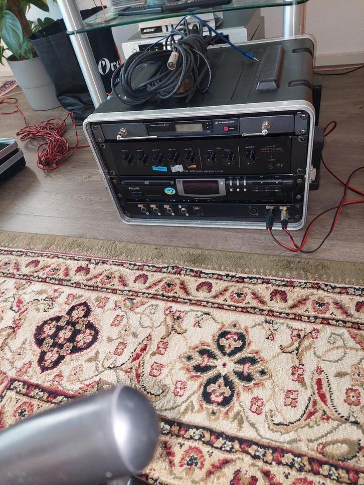 Complete evenement PA geluidsinstallatie met microfoon, Muziek en Instrumenten, Versterkers | Keyboard, Monitor en PA, Gebruikt