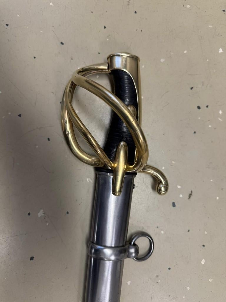 Franse sabel lichte cavalerie, Ophalen, Landmacht, Overige gebieden, Zwaard of Sabel