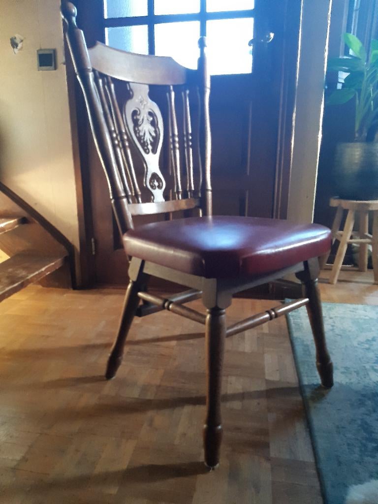 Stoelen gratis, Ophalen, Gebruikt, Overige kleuren, Vier