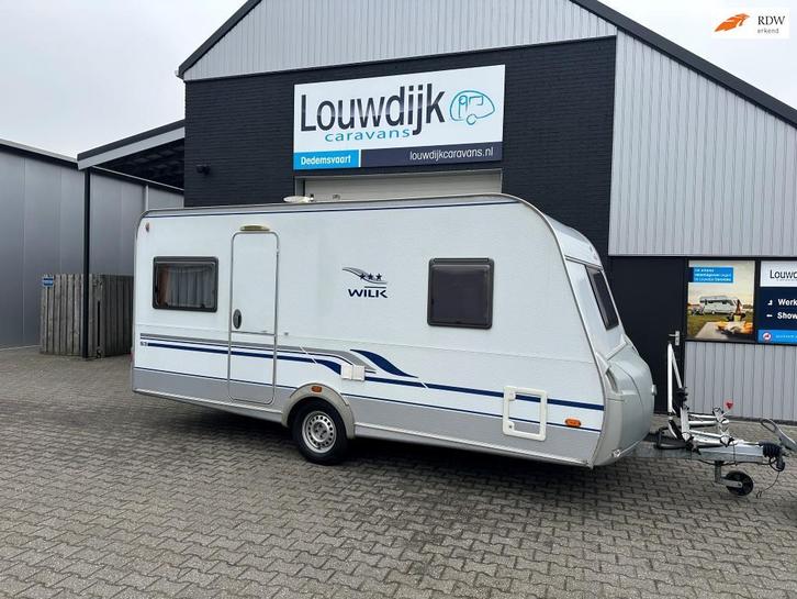 WILK S3 450 HTD ’09 (Fransbed, Rondzit), Caravans en Kamperen, Caravans, Bedrijf, tot en met 4, 1000 - 1250 kg, Rondzit, Wilk