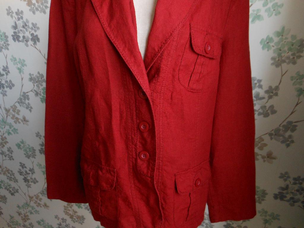Mooi bordeaux rood jasje van BONITA 100% linnen, Ophalen of Verzenden, Zo goed als nieuw, Maat 42/44 (L), Rood