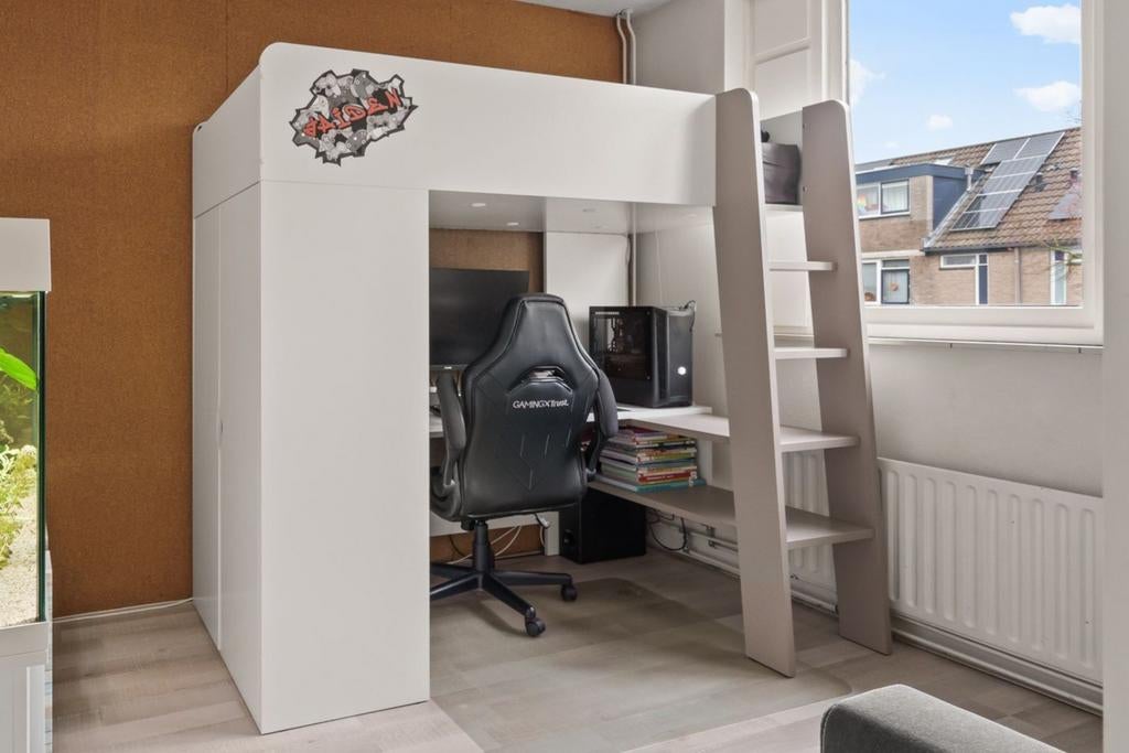 Hoogslaper van Petite Amelie - incl bureau en kledingkast, Ophalen, Eenpersoons, Zo goed als nieuw, 200 cm