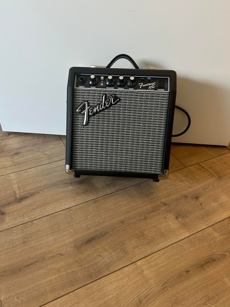 Fender frontman 10g, Muziek en Instrumenten, Ophalen, Zo goed als nieuw, Minder dan 50 watt