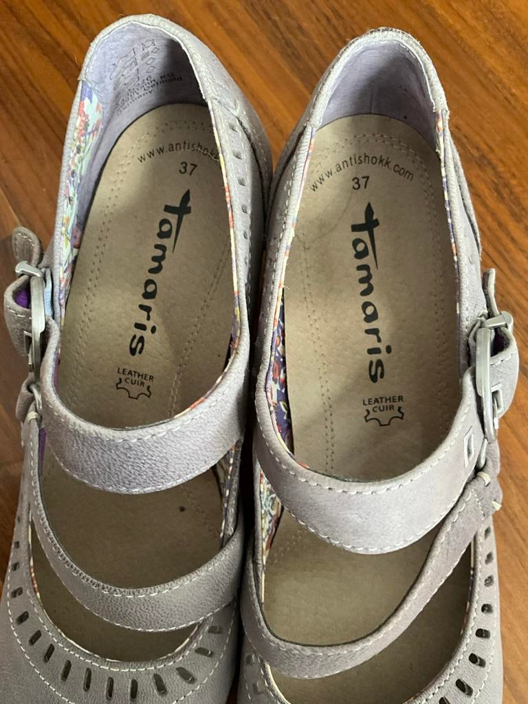 Tamaris schoenen maat 37, Ophalen, Schoenen met lage hakken, Grijs, Gedragen