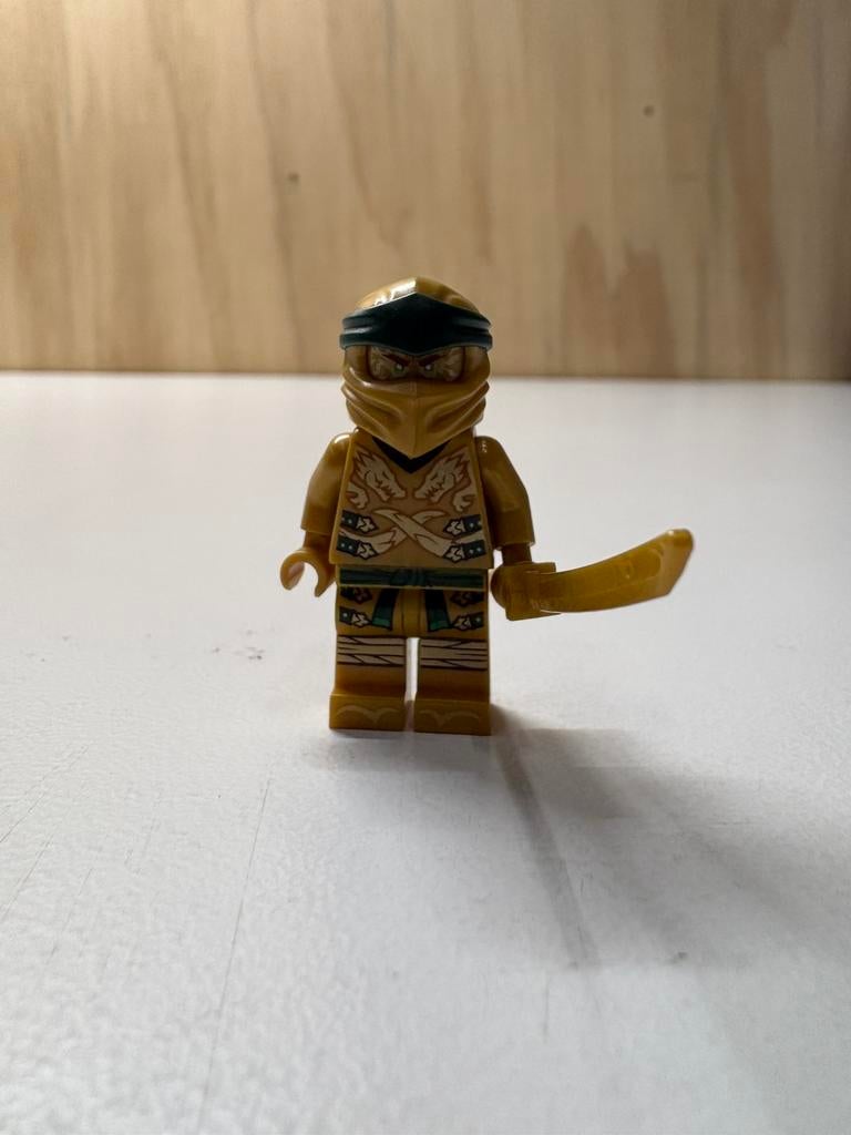 Lego Ninjago Lloyd (gouden ninja) minifig - njo0499, Compleet, Lego, Ophalen of Verzenden, Zo goed als nieuw
