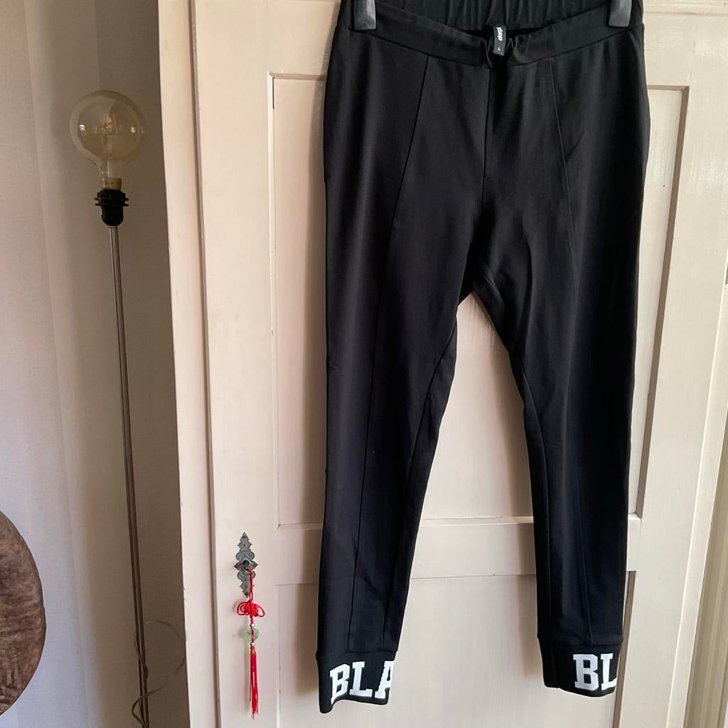 Zwarte legging van Eksept, maat L (band 38-44 cm), Zwart, Maat 42/44 (L), Ophalen of Verzenden, Zo goed als nieuw