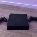 PlayStation 4 met 2 controllers en Watch Dogs Legion, Spelcomputers en Games, Spelcomputers | Sony PlayStation 4, Met 2 controllers