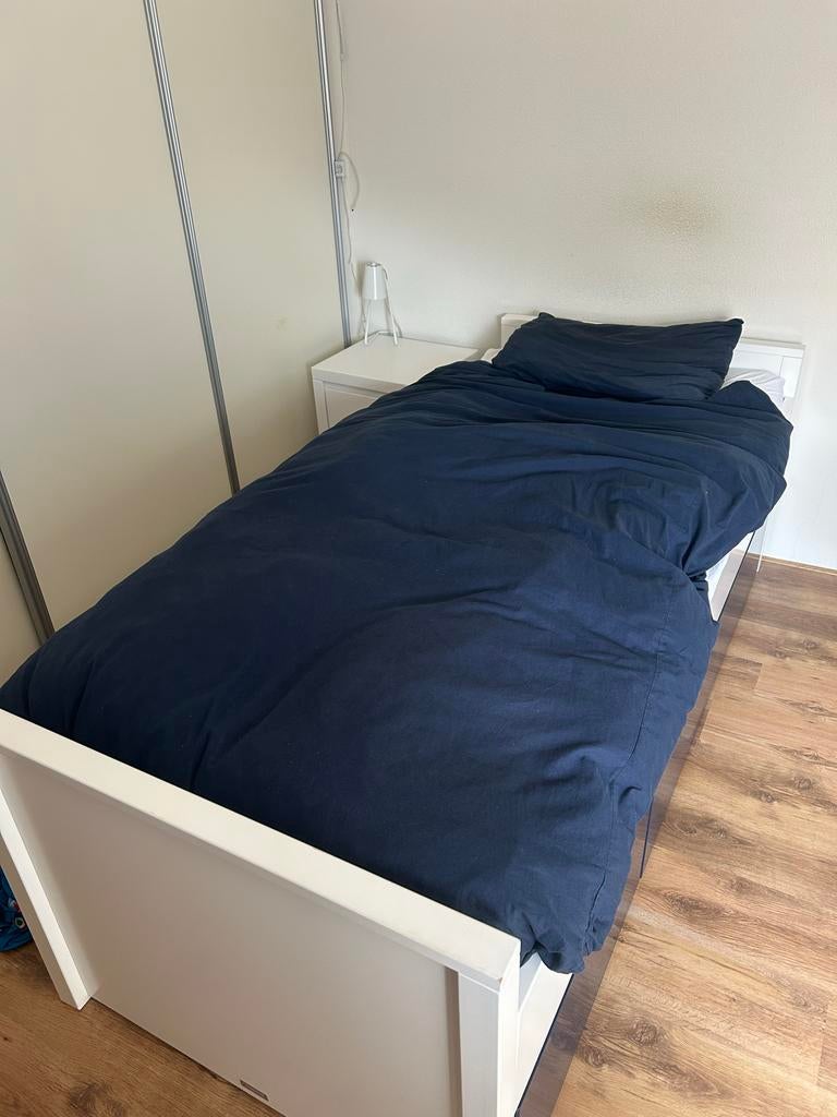 Eenpersoonsbed Bopita 90x210 met lichte gebruikssporen, Huis en Inrichting, Slaapkamer | Bedden, Ophalen, Gebruikt, 90 cm, Eenpersoons
