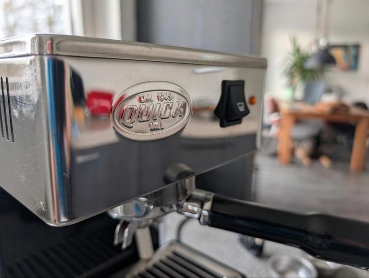 Quickmill 820 met OPV 9 bar, Witgoed en Apparatuur, Koffiezetapparaten, Gebruikt, Espresso apparaat, Ophalen of Verzenden