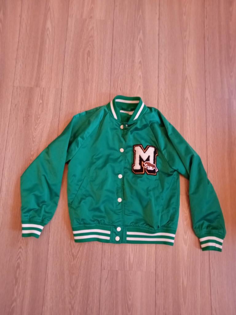 Mooie zomerjas voor meisje, groen. Maat 140 Nieuwstaat, Kinderen en Baby's, Kinderkleding | Maat 104, Ophalen of Verzenden, Zo goed als nieuw