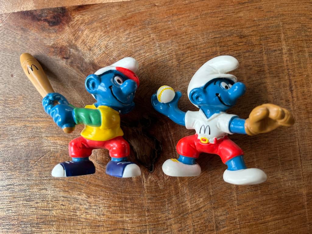 Twee Smurfen honkbalfiguren, Verzamelen, Smurfen, Ophalen, Gebruikt, Verschillende Smurfen, Poppetje, Figuurtje of Knuffel