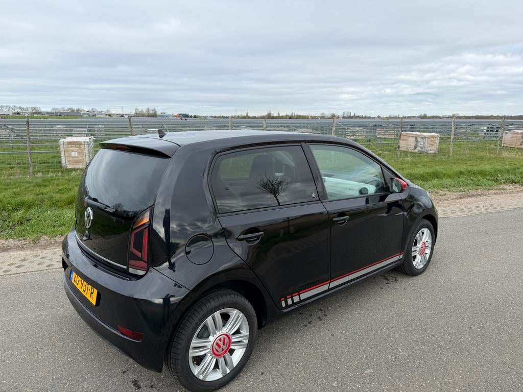 Volkswagen up Beats audio edition 2019 Zwart inruil mogelijk, Auto's, Volkswagen, Voorwielaandrijving, Up!, Start-stop-systeem