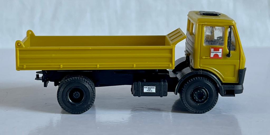 Kibri H0: Mercedes kipper, Hobby en Vrije tijd, Modelauto's | 1:87, Ophalen of Verzenden, Gebruikt, Bus of Vrachtwagen, Overige merken